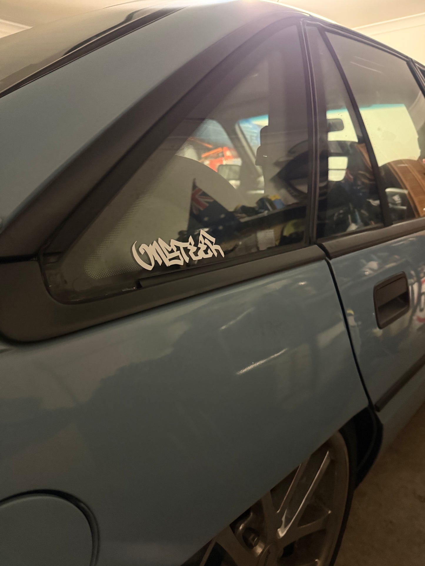 Small ONSTEER sticker